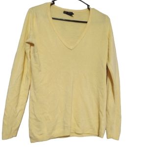 New York & Company Yellow V-Neck Pullover Sweater, Size Medium